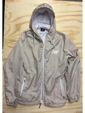 New Balance Medium Cream White Windbreaker Jacket